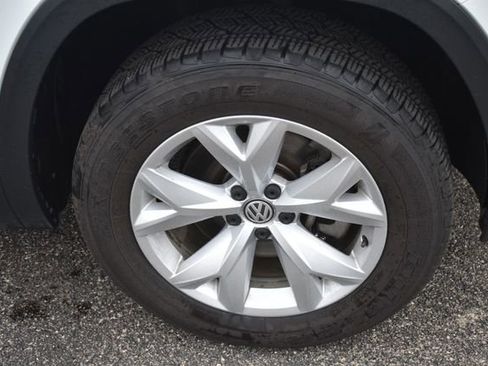 Used 2018 Volkswagen Atlas SE FWD image 11