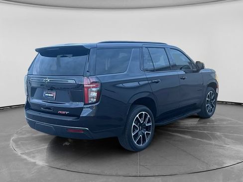 Used 2022 Chevrolet Tahoe RST w/ Luxury Package AWD/4WD image 3