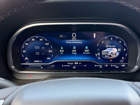 Used 2023 Chevrolet Tahoe LT w/ Luxury Package image 12