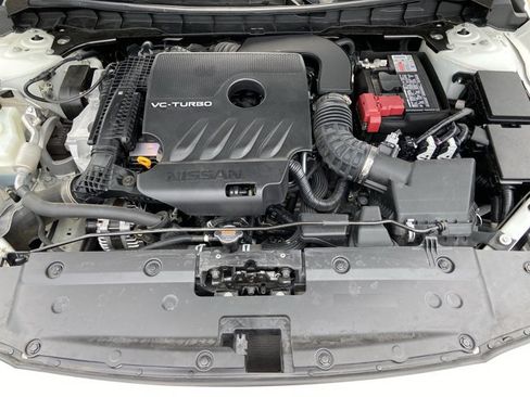 Used 2023 Nissan Altima 2.0 SR FWD image 27