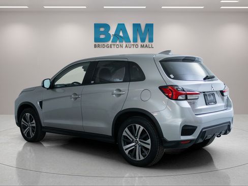 Used 2024 Mitsubishi Outlander Sport SE AWD/4WD image 5
