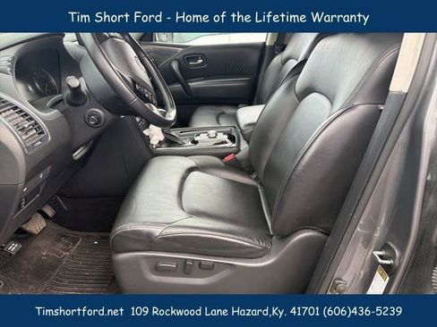 Used 2022 Nissan Armada SV w/ SV Appearance Package image 5