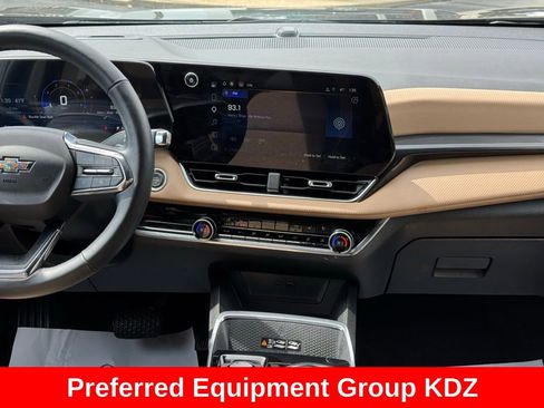 Used 2025 Chevrolet Equinox ACTIV w/ Safety and Technology Package image 19