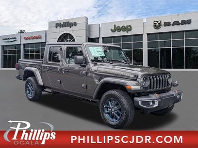 New 2026 Jeep Gladiator Sport