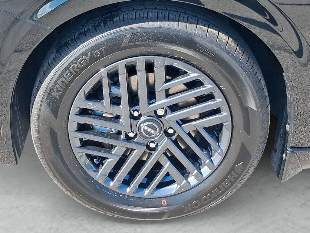 New 2027 Nissan Sentra SV FWD image 24