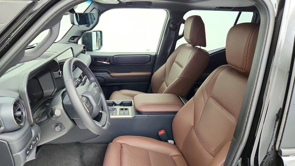 Used 2026 Toyota Land Cruiser w/ Premium Package AWD/4WD image 20