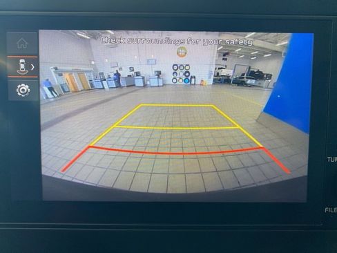 Used 2025 Kia Sportage LX AWD/4WD image 3