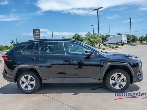 Used 2023 Toyota RAV4 XLE w/ XLE Grade Weather Package AWD/4WD image 6