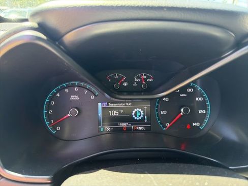 Used 2017 GMC Canyon Denali image 7