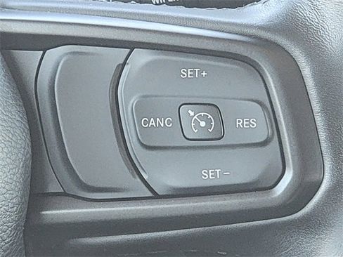 Certified 2023 Jeep Wrangler Unlimited w/ Cold Weather Group image 33