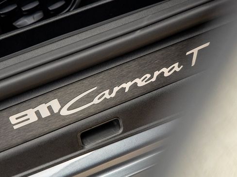 New 2026 Porsche 911 Carrera T image 41