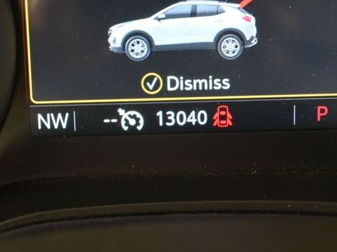 Used 2023 Buick Encore GX Select w/ Sport Touring Package FWD image 32