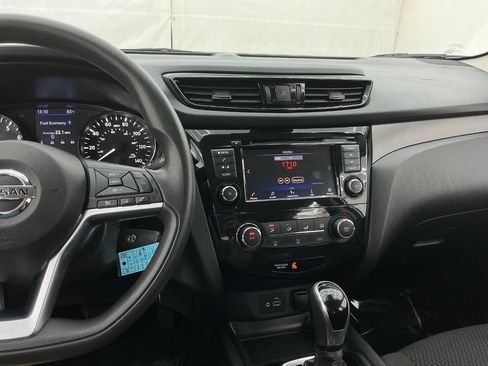Used 2021 Nissan Rogue Sport S AWD/4WD image 33