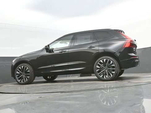 New 2026 Volvo XC60 B5 Ultra w/ Climate Package AWD/4WD image 31