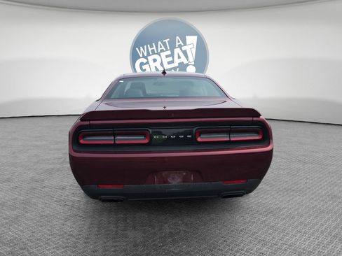 Used 2017 Dodge Challenger GT AWD/4WD image 5
