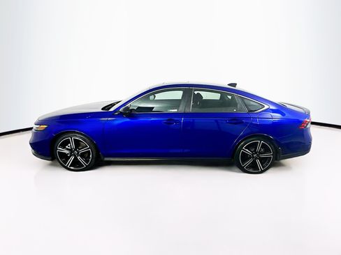 Used 2023 Honda Accord Sport image 4