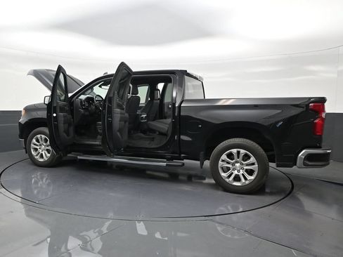 Used 2024 Chevrolet Silverado 1500 LTZ RWD image 31