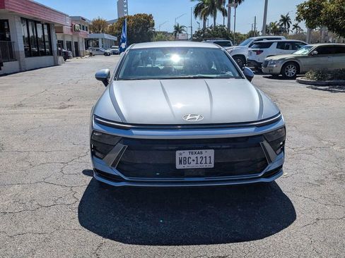 Used 2025 Hyundai Sonata SEL image 2