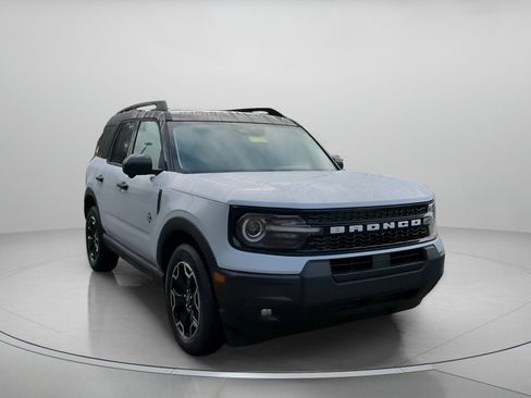 New 2026 Ford Bronco Sport Outer Banks w/ Outer Banks Tech Package+ AWD/4WD image 4