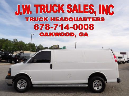 Used 2020 GMC Savana 2500 w/ Driver Convenience Package image 2