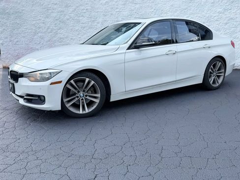 Used 2014 BMW 328i Sedan RWD image 4