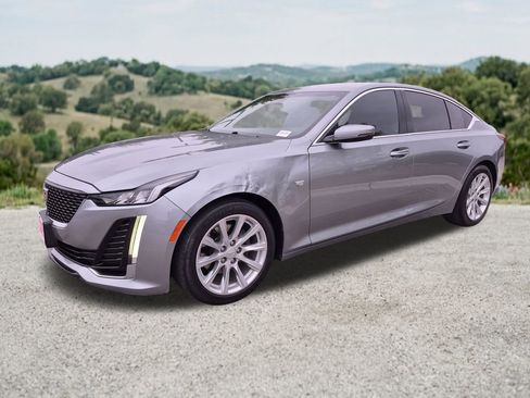 Used 2023 Cadillac CT5 Luxury RWD image 3