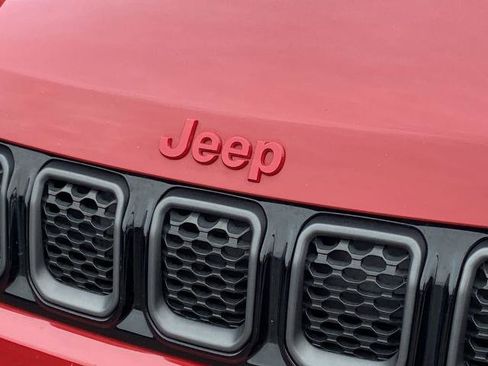 Used 2024 Jeep Compass Limited image 26