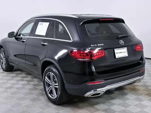 Used 2020 Mercedes-Benz GLC 300 image 4