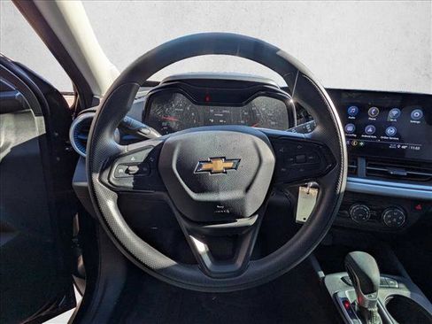 Used 2024 Chevrolet Trax LS w/ Driver Confidence Package image 19