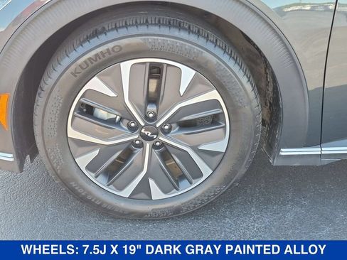 Used 2024 Kia EV6 Light AWD/4WD image 10