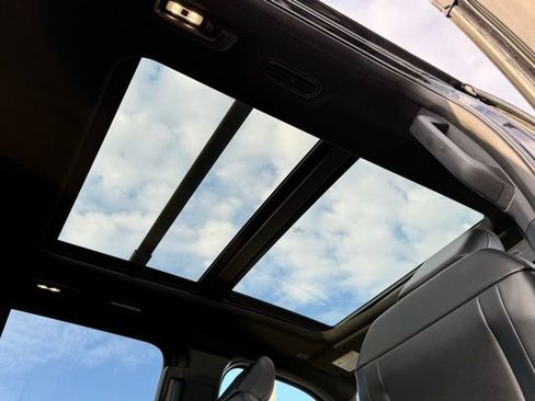 Used 2021 Ford Expedition Limited w/ Equipment Group 303A image 5