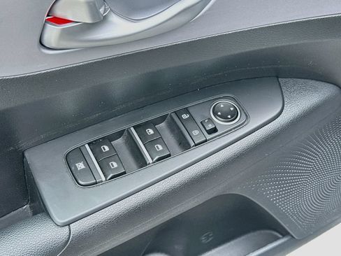 Certified 2023 Kia Forte LXS FWD image 21