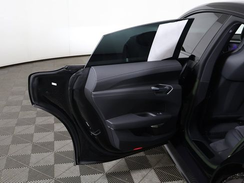 Used 2023 Audi e-tron GT Premium Plus image 23