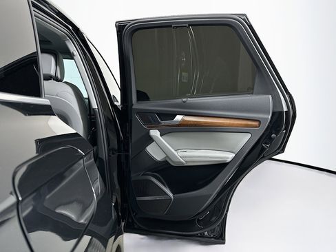 Used 2022 Audi Q5 2.0T Premium Plus image 31