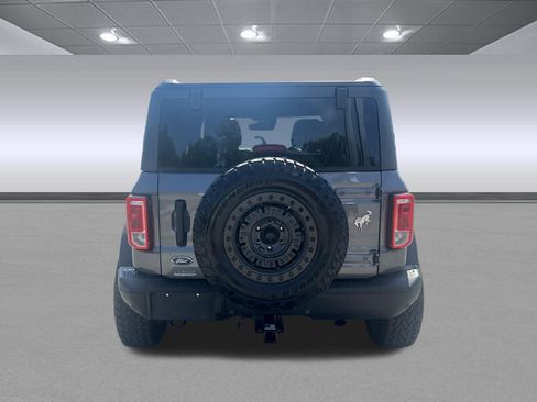 Used 2022 Ford Bronco Black Diamond AWD/4WD image 4