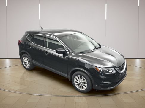 Certified 2021 Nissan Rogue Sport S FWD image 30