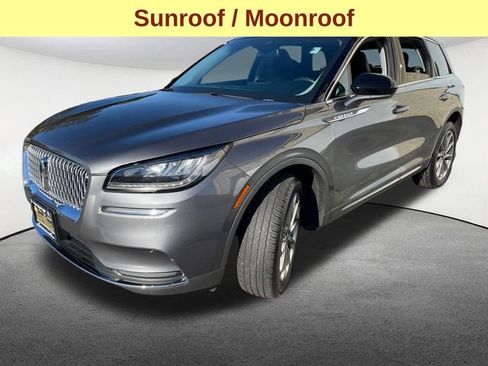 Used 2021 Lincoln Corsair AWD w/ Premium Package image 5