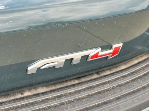 New 2026 GMC Yukon AT4 Ultimate AWD/4WD image 8