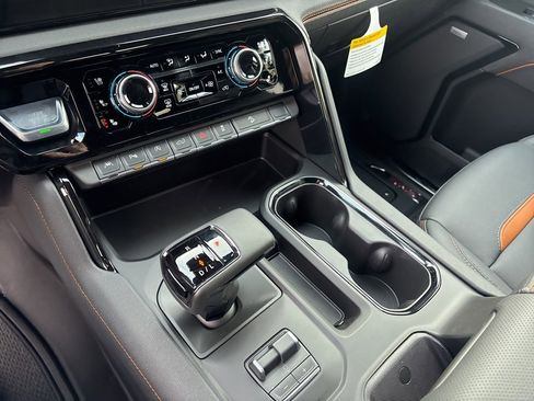 New 2026 GMC Sierra 1500 AT4 w/ AT4 Premium Package image 29