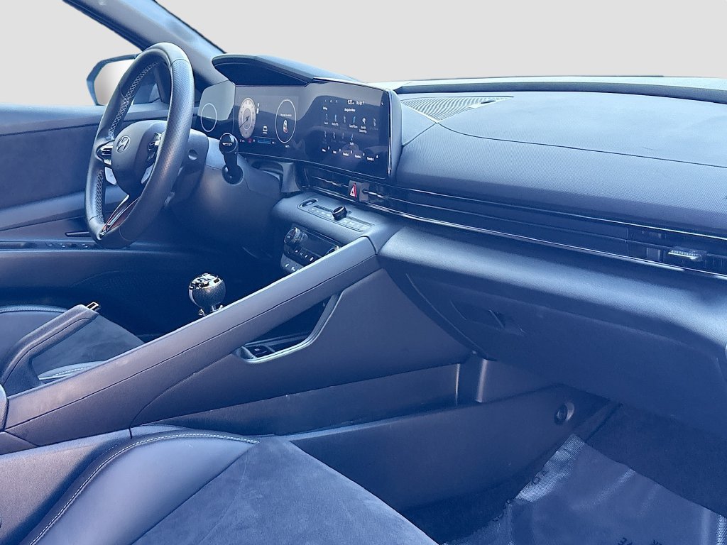Used 2025 Hyundai Elantra N FWD image 29