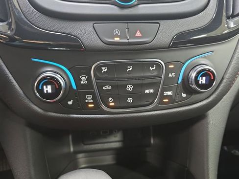 Used 2023 Chevrolet Equinox RS AWD/4WD image 23