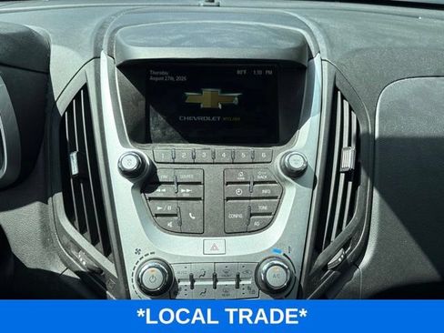 Used 2017 Chevrolet Equinox LT w/ Convenience Package AWD/4WD image 8