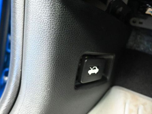 Used 2025 Honda Civic Sport Touring image 32