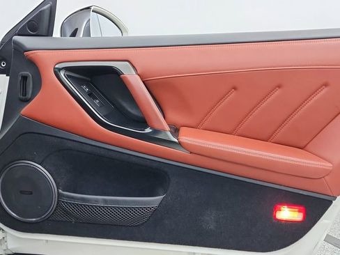 Used 2017 Nissan GT-R Premium w/ Premium Interior Package image 29