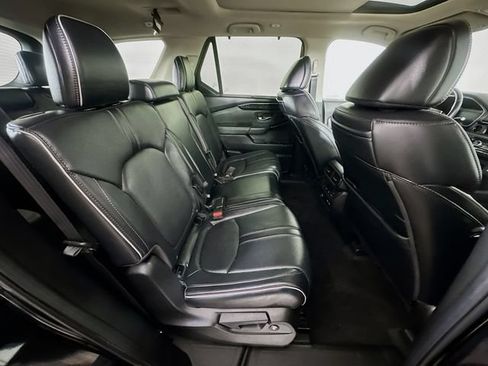 Certified 2023 Honda Pilot Elite image 9