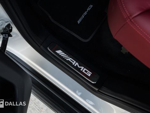 Used 2026 Mercedes-Benz G 63 AMG 4MATIC w/ AMG Performance Package image 28