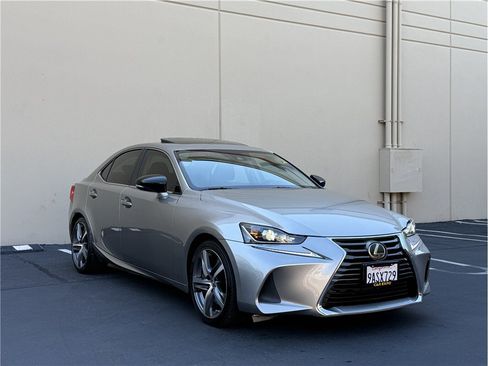 Used 2017 Lexus IS 200t w/ Navigation System Package RWD image 3