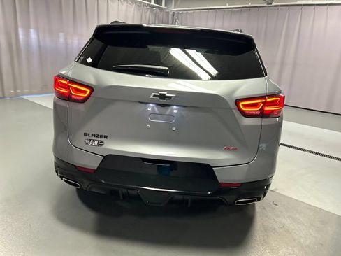 Used 2025 Chevrolet Blazer RS FWD image 6
