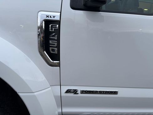 Used 2019 Ford F450 XLT w/ XLT Premium Package image 13