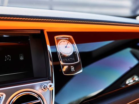 Used 2020 Rolls-Royce Wraith image 68